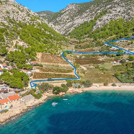 Robinson Eda Casa de Férias